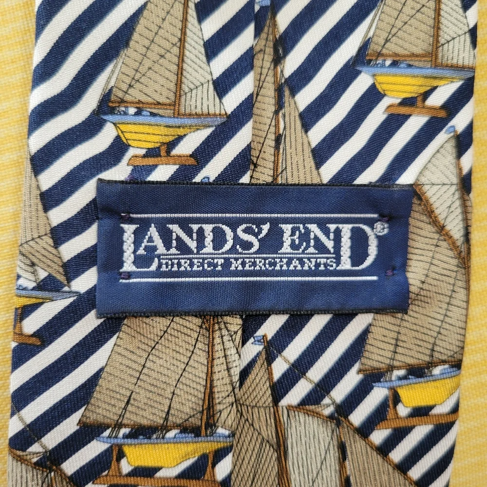 Lands' End Silk Necktie Hand Sewn Nautical Sailboats Coastal Preppy ~ GUC ~ 80s